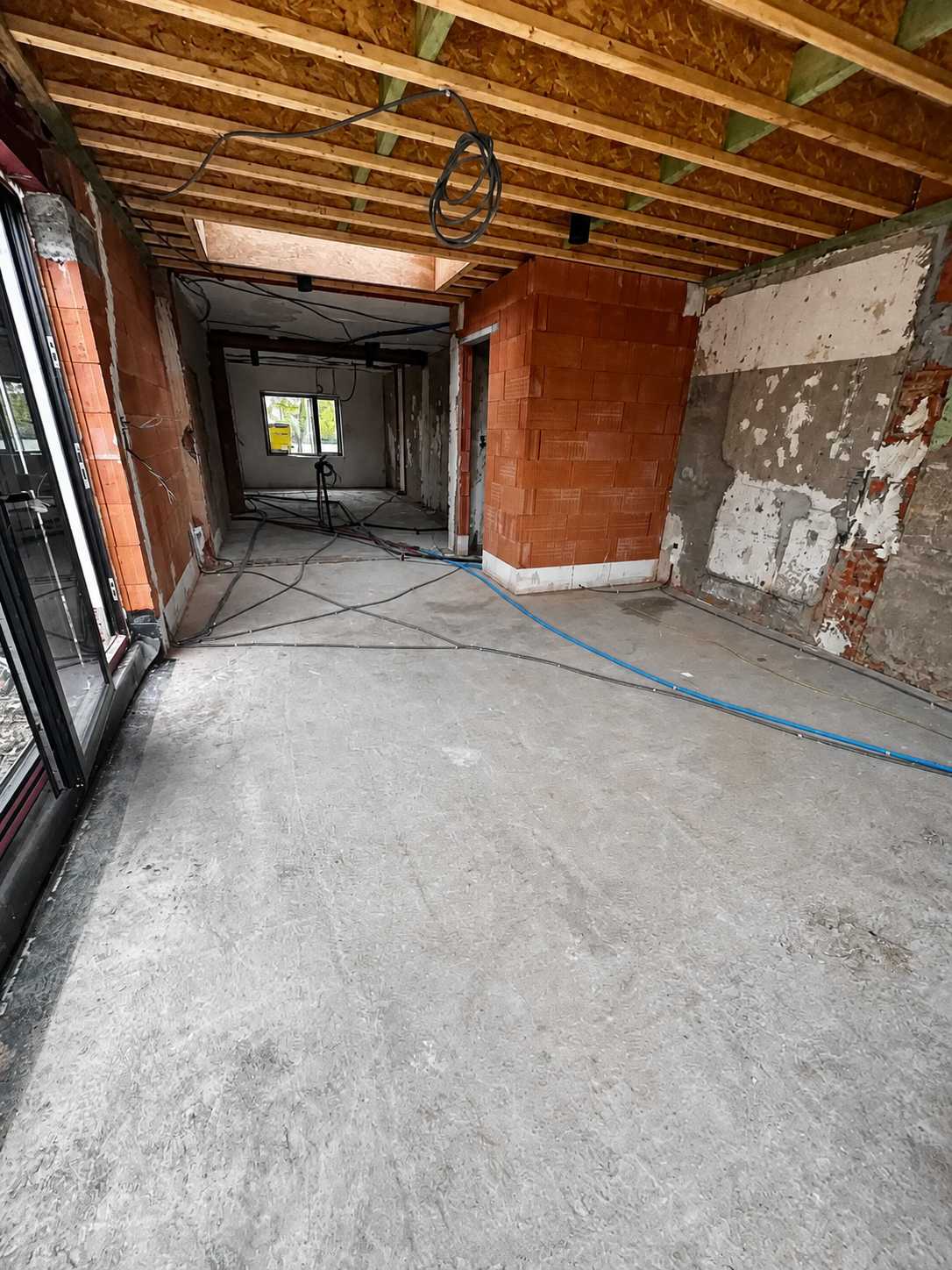 Voor renovatie met isolatie en dakraam